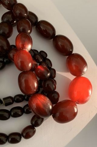 Vintage Cherry Amber Bakelite Bead Necklace - 72.  8 Grammes