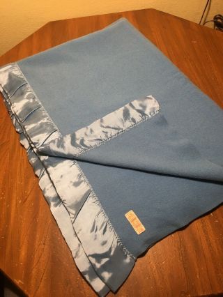 Vintage Pendleton Wool Blanket 80x56” Blue Satin Binding
