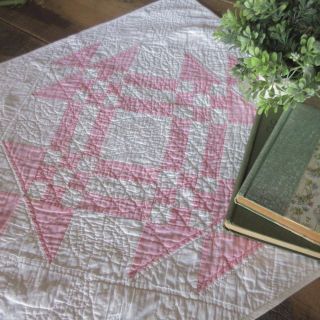Vintage Pink White " Young Mans Fancy " Table Or Doll Quilt 22x22