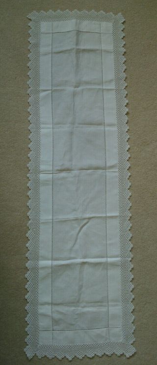 Vintage White Linen Bobbin Lace Edged Table Runner C.  104cm X 30cm