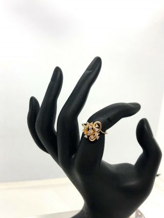 Vintage 14k Yellow Gold Diamond Floral Cluster Ring