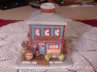 Partylite General Store Village House Candle Warmer
