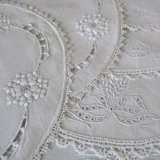 6 Antique Hand Embroidered Linen Placemats Plump Flowers,  Monogram W Lace Trim