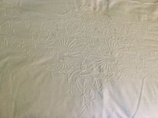 Vintage Cotton White On White Embroidery Cut Work Bed Linen Show Sheet