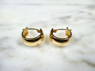 Vtg Pair Classic Solid 14k Yellow Gold Huggie Type Style Hoop Earrings