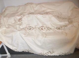 Vintage Huge Embroidered & Cutwork Table Cloth 87 X 60 Inches