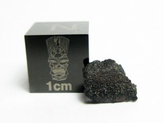 Nwa 12416 C3 - Ung 0.  21g Rare Carbonaceous Chondrite