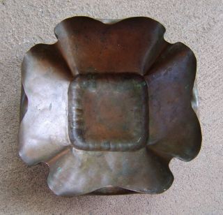Vintage Craftsman Co Handmade Ruffled Copper Bowl No.  884,  7.  5 " Wide