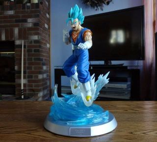 Figure Class Dragon Ball Saiyan Blue Vegito Resin Statue Vegetto Fc Goku