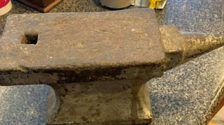 Large Anvil Weighs 21.  6 Lbs 10 1/4 Long X 3 3/4 Wide And 5 1/8 Tall Tool