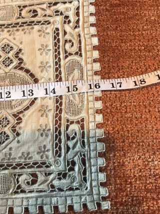 VINTAGE EMBROIDERED CUT WORK CREAM LINEN TABLE RUNNER,  8 PLACE MATS 2
