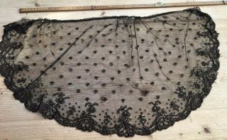 A Antique Lace Shawl,  An Antique Black Lace Shawl / Scarf,  Well Made