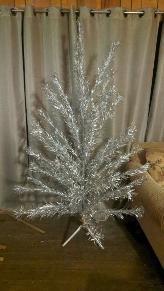 Complete Vintage Aluminum 46 Branch Christmas Tree 6ft Tall,  Tripod Stand,  Box