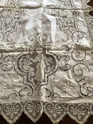 Fabulous Antique Italian Linen Figural Embroidered Table Runner Filet Lace