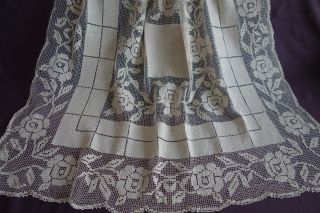 Vintage Antique Handmade Darned Net Lace Filet Buratto Style Linen Tablecloth