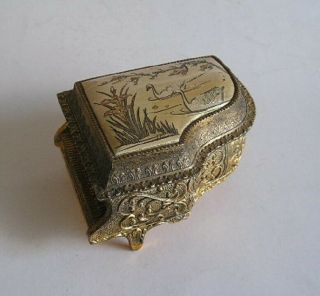 Sankyo Vintage Engraved Swans Piano Music Jewelry Box