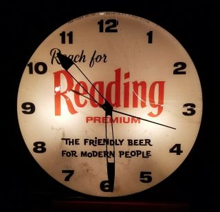 Vintage Reading Beer Lighted Advertising Pam Clock