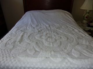 White King Size Chenille Bedspread