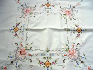 Madeira colour linen tablecloth & 4 napkins,  Hand embroidery cut work etc 2