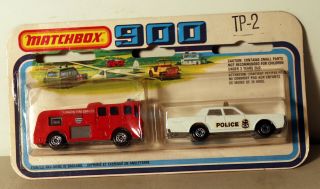 Dte 1978 Card Lesney Matchbox Twin Pack Tp - 2 35 Merryweather Fire Trk/55 Police