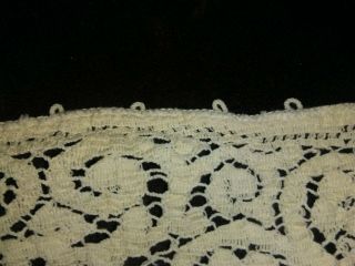 Farmhouse Vintage Quaker Lace Old Table Cloth Holiday Christmas 65x107 3