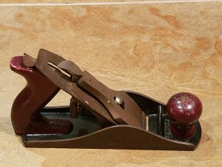 Vintage Defiance by Stanley No 4 wood plane solid and with good paint 3