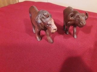 Set Of 2 Vintage Hand Carved Wood Teak African Lion 7 " Long And Ox 5 " Long