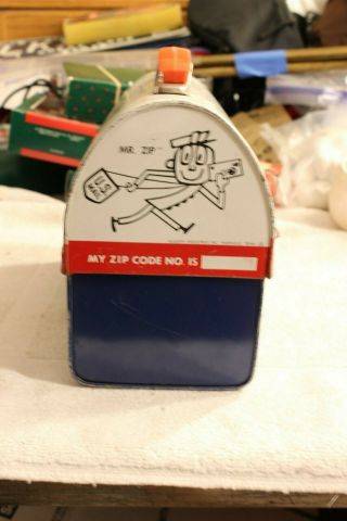 Vintage Aladdin U.  S.  Mail Lunchbox W/Thermos Complete Mr Zip 2