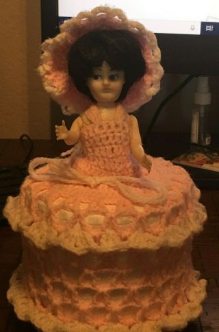 Vintage Pink Crocheted Toilet Paper Cover Cosy Doll Brunet Hair 2