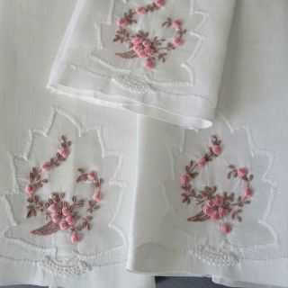 3 Vintage Madeira Hand Embroidered Linen Finger Tip Towels Plump 3 - D Pink Roses