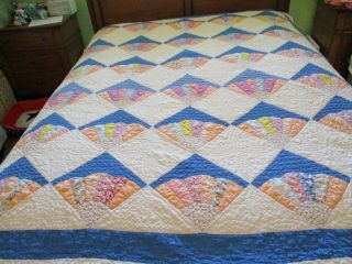 Vintage Handmade Quilt 86 X 72 /fan Pattern The Back Is Muslin Tiny Stitches