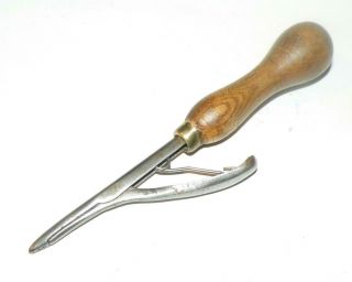 Vintage Rag Rug Making Tool,  Bodger Browns Patent Rug Needle