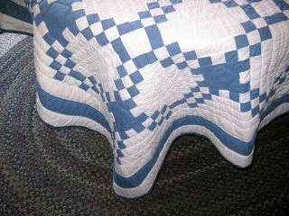 Vintage IRISH CHAIN Blue & White Cotton Patchwork Block Quilt Size 88 