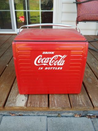 Vintage 1954 Acton " Drink Coca - Cola In Bottles " Metal Cooler With Tray And Drain