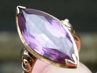 Vintage - Art Deco - French 14ct Gold/iridescent Purple Gem Set Marquise Ring - C1930s