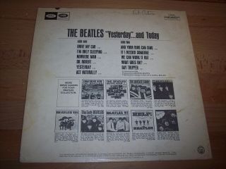 VG The Beatles Yesterday And Today LP Album 2