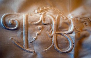 Freshly Laundered Vintage French Metis Linen Sheet With J Or Tb M 
