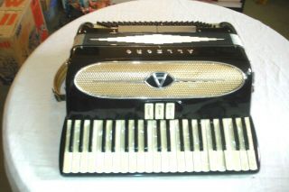 Vintage Allegro Accordion With Case Made In Italy