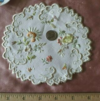 Antique C1890 - 1900 Floral Silk Society Work Hand Embroidered Doilies 5.  5 " Round