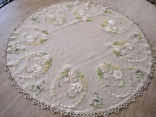 Vintage Society Silk Hand Embroidered Linen Table Cloth 34 "