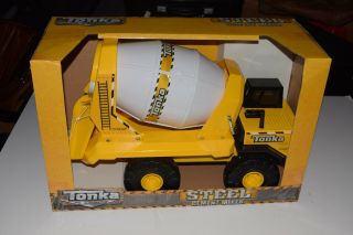 Tonka Mighty Cement Mixer Truck  - 20 "