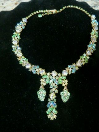 CROWN TRIFARI VINTAGE PASTEL GREEN SPECTACULAR NECKLACE WITH HANGING DROP 2