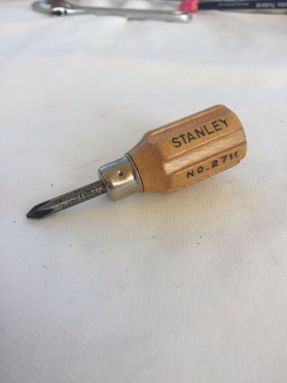 Vintage Stanley Screwdriver No.  2711 Stubby Philips Wood Handle Made In U.  S.  A.