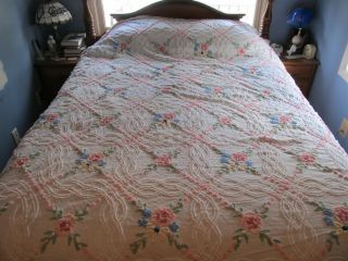Vintage Cabin Craft Needle Tuft Chenille Bedspread White W/floral Pattern Queen