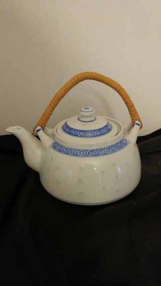 Vintage Chinese Teapot Rice Pattern Blue And White Porcelain.  Diameter Approx 6 "