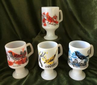 Set Of 4 Vintage Milk Glass Irish Coffee Cup/mug,  Bird Design,  Footed Pedestal
