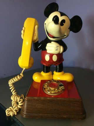 Vtg 1976 Mickey Mouse Rotary Dial Telephone Phone Figure Walt Disney