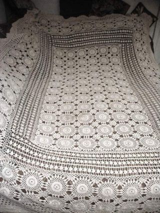 Vintage Hand Crochet Cotton Bedspread / Tablecloth Ecru 104 X 84