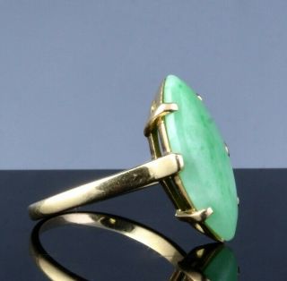 Fine Vintage Chinese 14k Gold & Apple Green Jade Jadeite Cabochon Ladies Ring