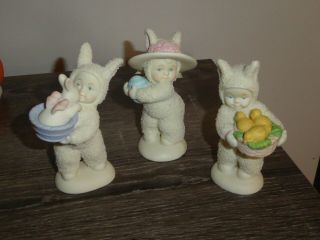 3 Dept 56 Bunnies Basket Of Joy Bunny Holding Egg Baby B In Basket Snowbunnies
